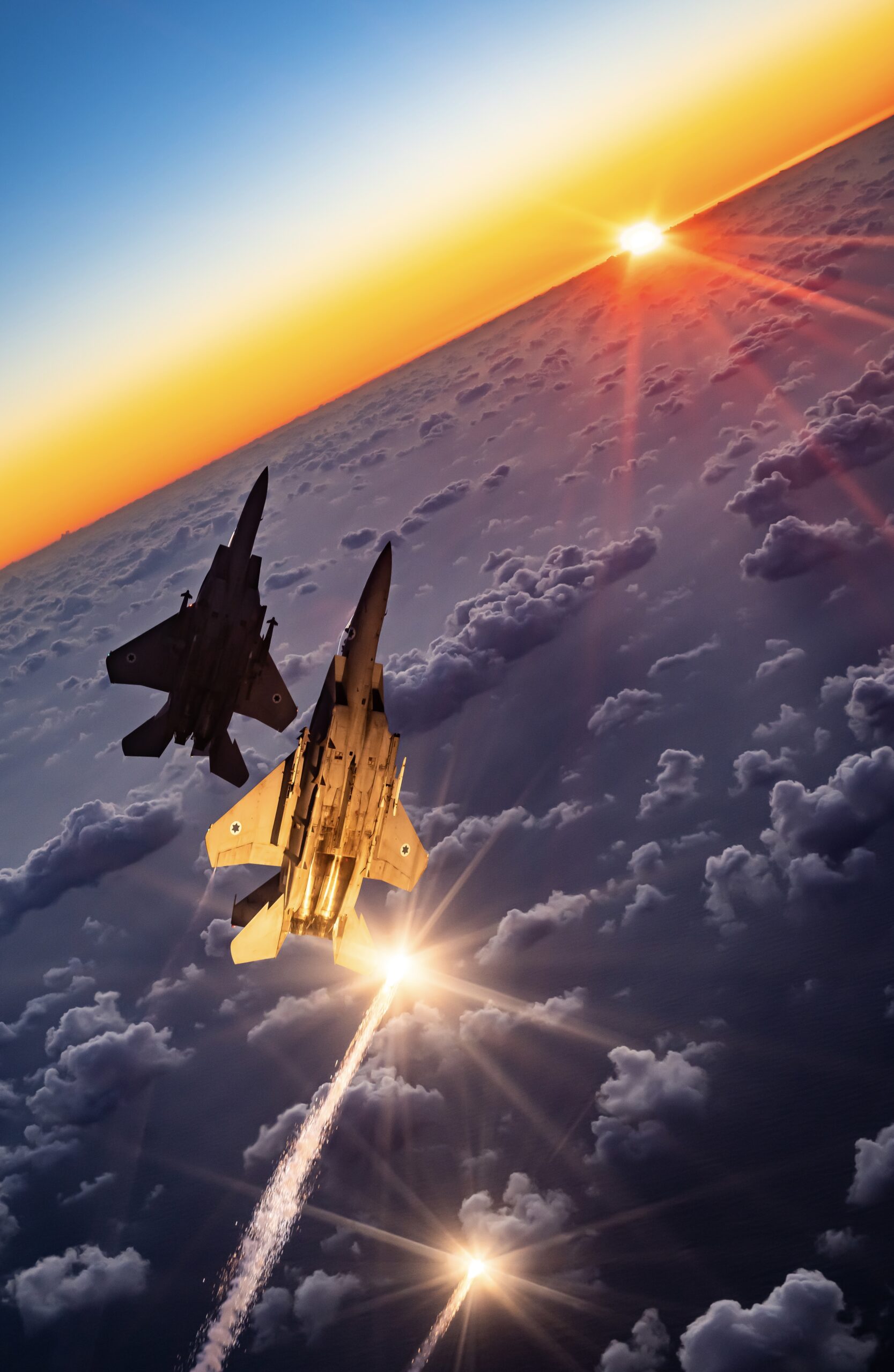 F15 Eagle Resting at Night Is the Wallpaper War Machine of the Day   autoevolution