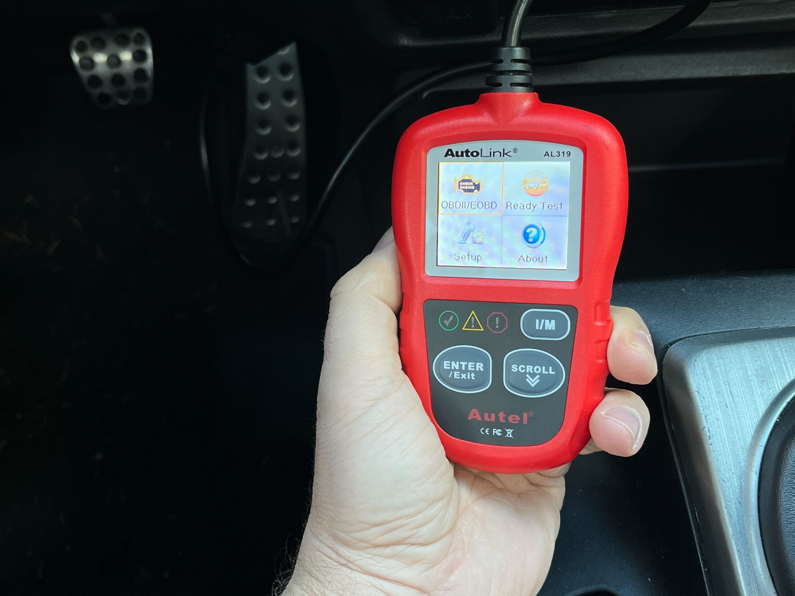 What is an OBD Scanner & Why You Need One - Rollr