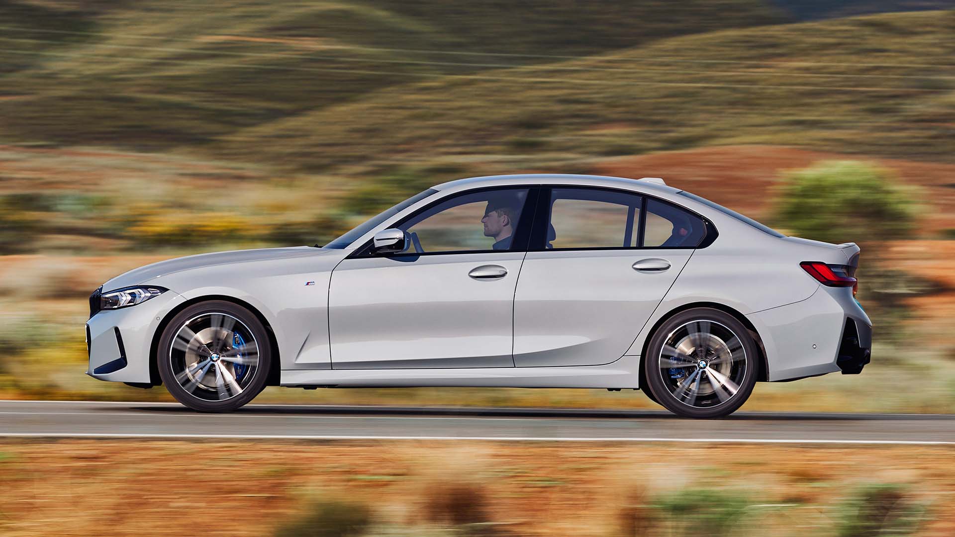 BMW Quietly Launches In-Car Subscriptions in U.S. - Kelley Blue Book