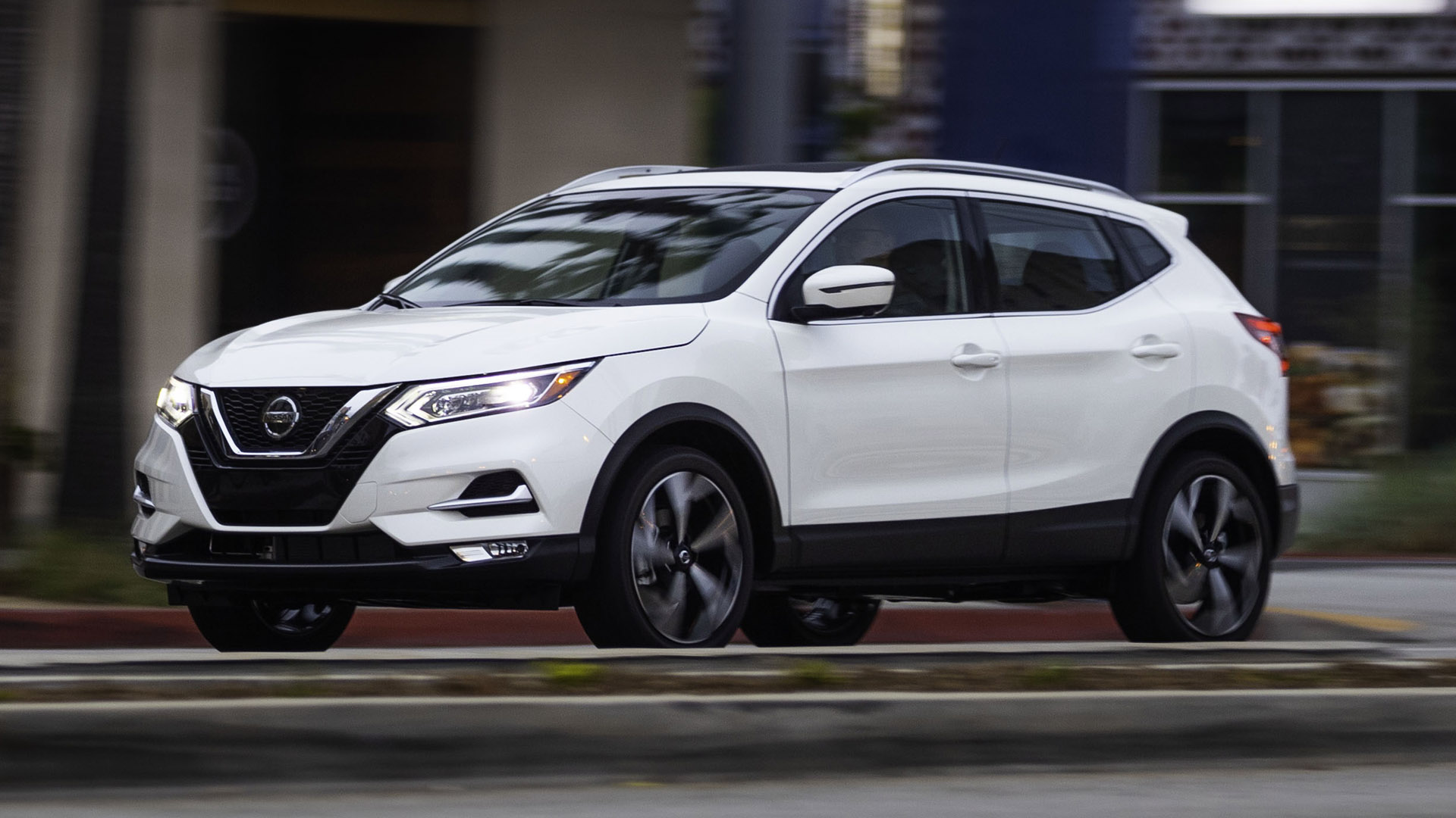 809,000 Nissan Rogue SUVs Recalled for Bad Keys That Could Turn Off Car ...