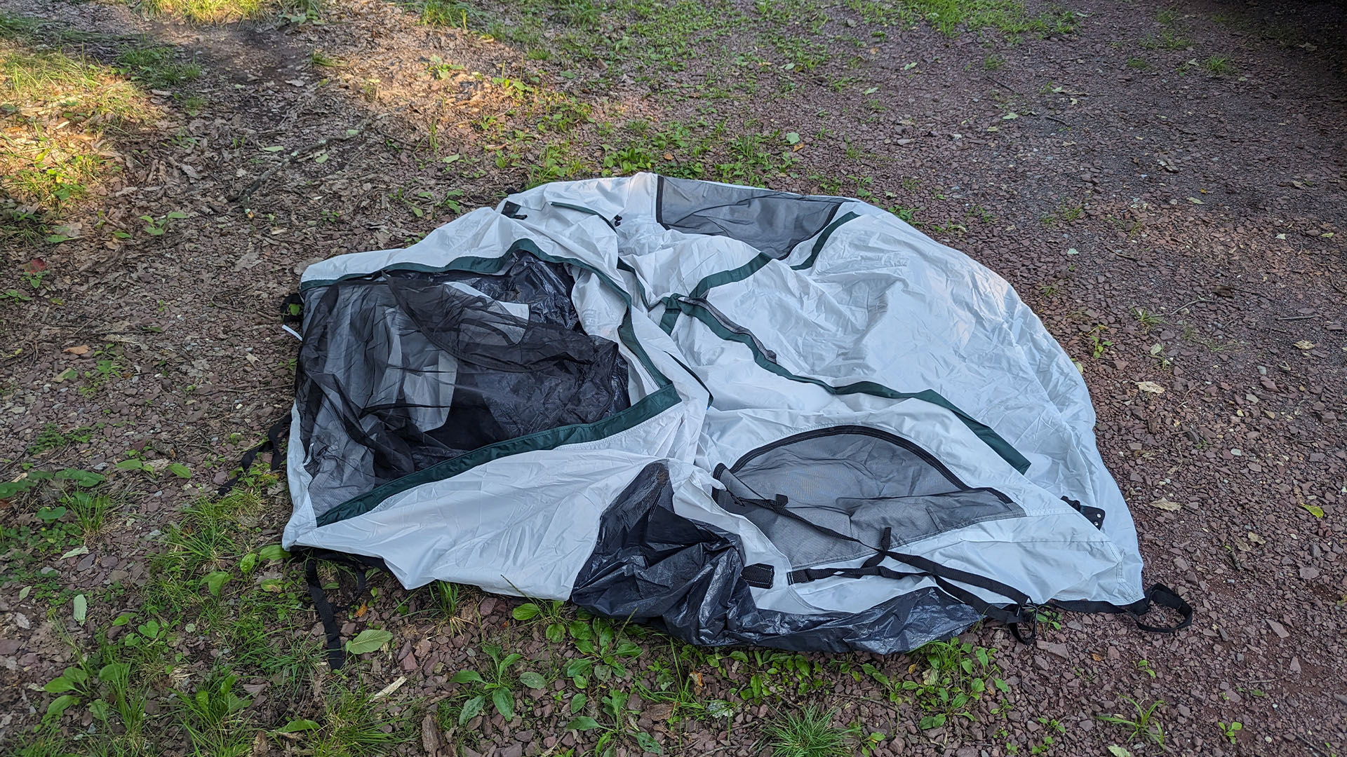 Lost Canyon Bed Tent and Air Mattress Review: Get Off The Ground for Less