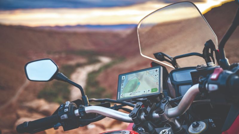 Garmin Zumo XT2