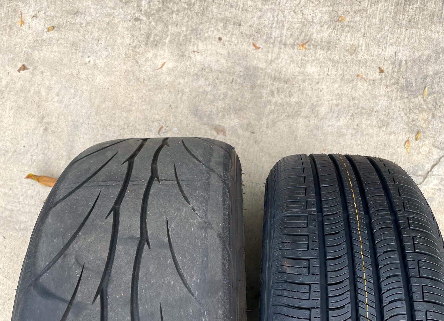 mazda 2 tires