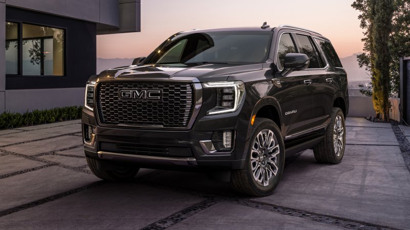 2023 GMC Yukon Denali Ultimate Gets Awfully Close to Escalade Turf