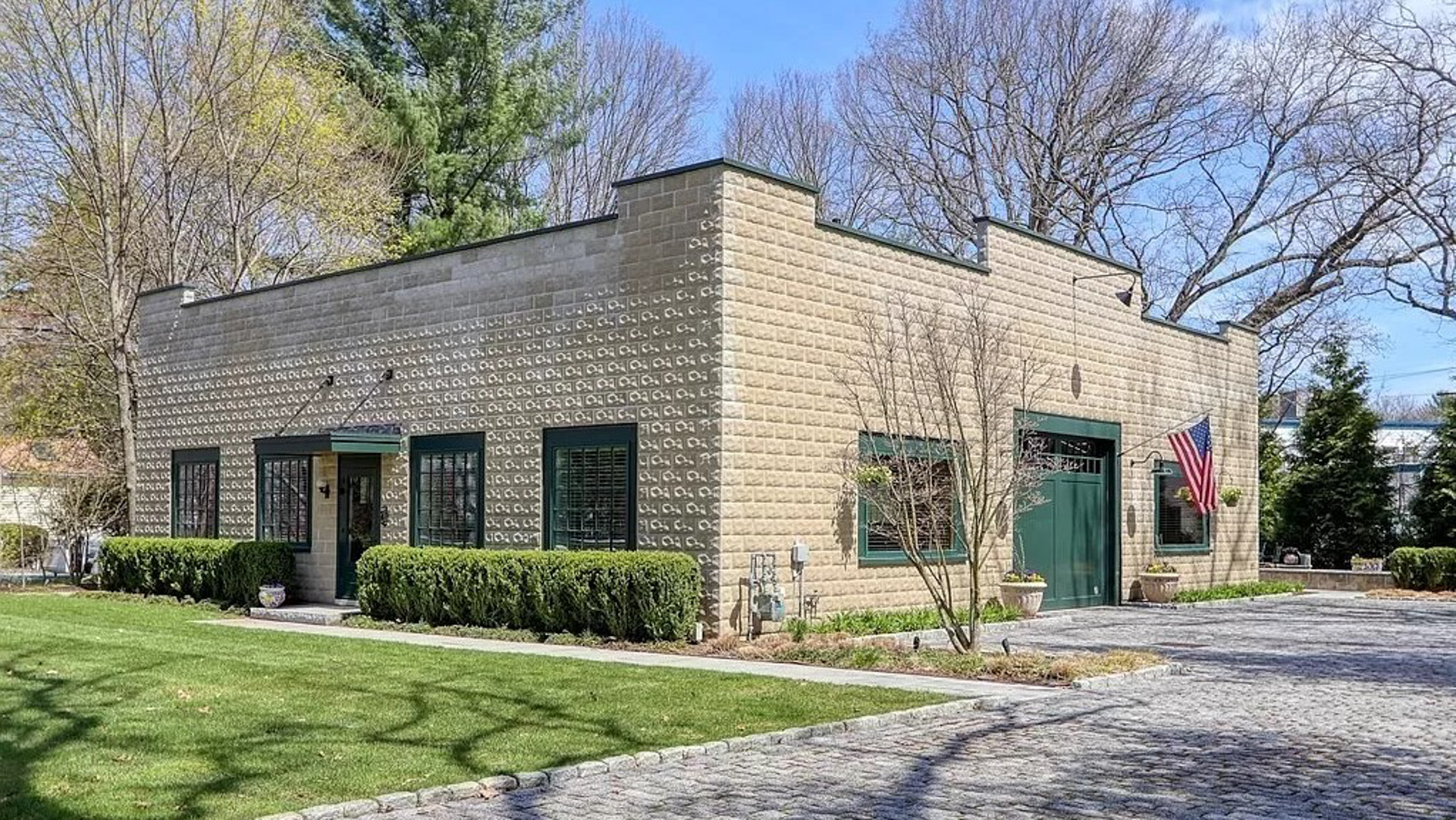 A Natick, MA, garage house.