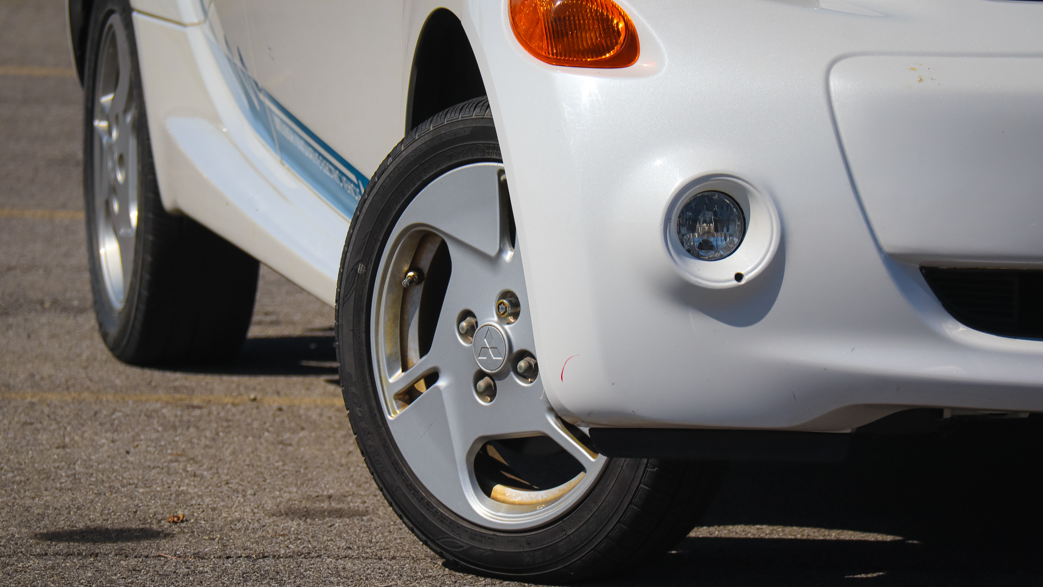 i-MiEV Front Wheel Turned, In Detail.