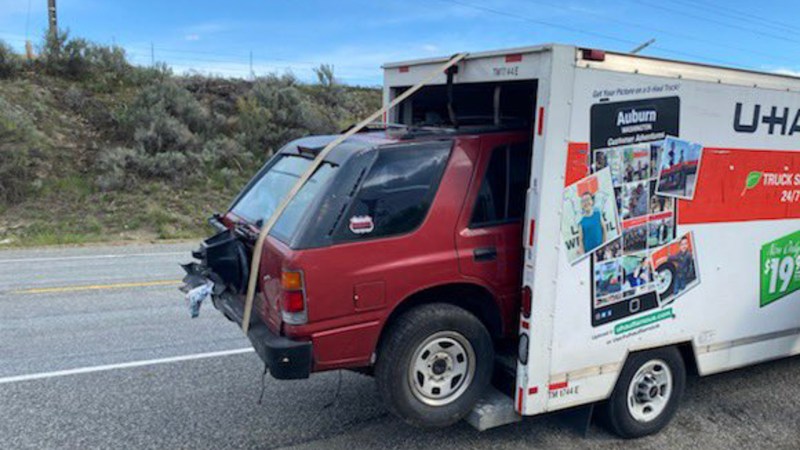 Someone Stuffed a Honda Passport in a U-Haul With a Single Ratchet Strap