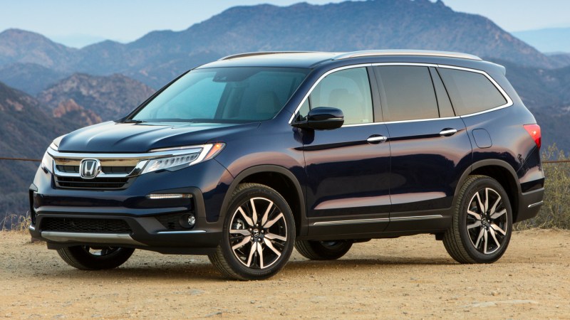 Honda Might Be Bringing Back the Passport as a 2-Row Pilot