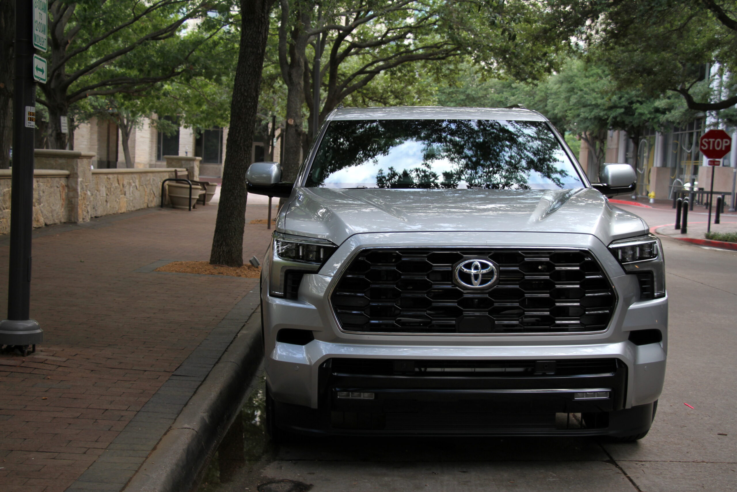 Toyota Sequoia Platinum