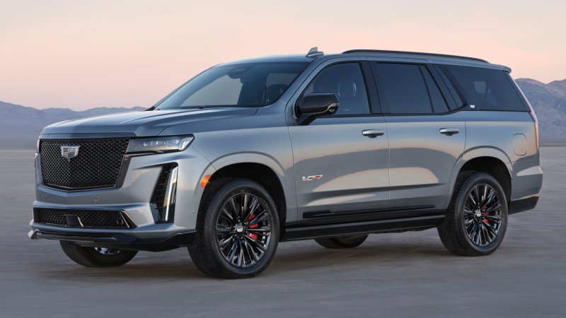 Cadillac Engineers Pushed to Give Escalade-V a Mighty Roar