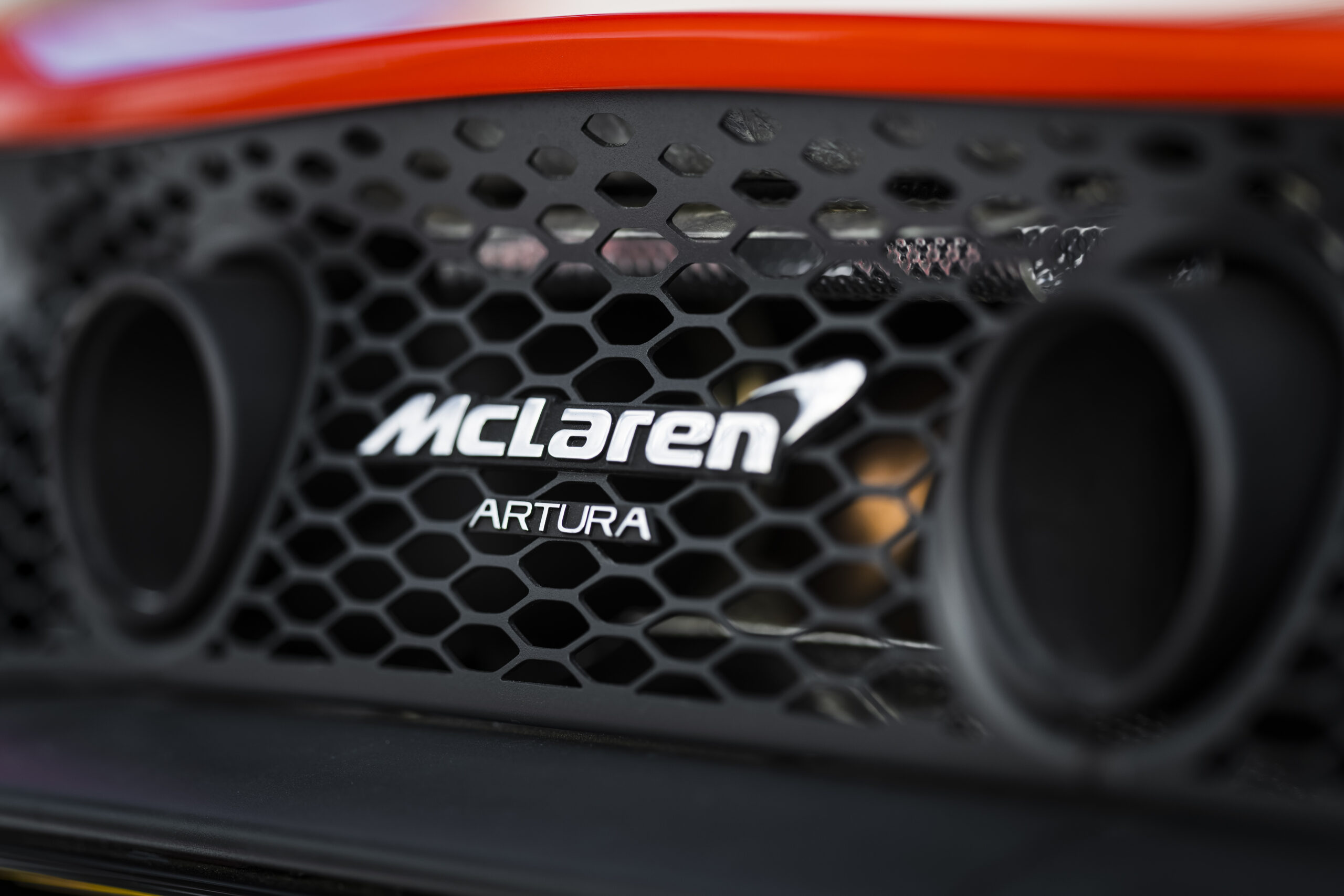 2023 McLaren Artura