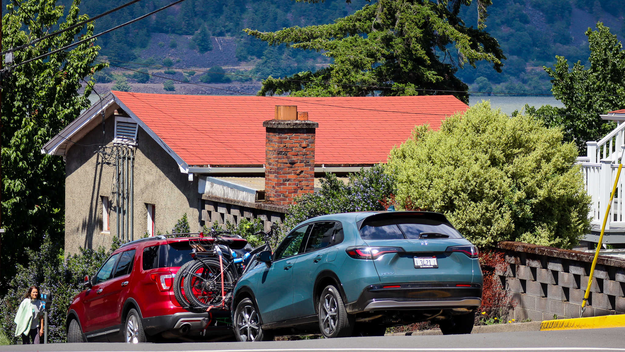 2023 Honda HR-V parked in Hood River, Oregon, rear 3/4 view