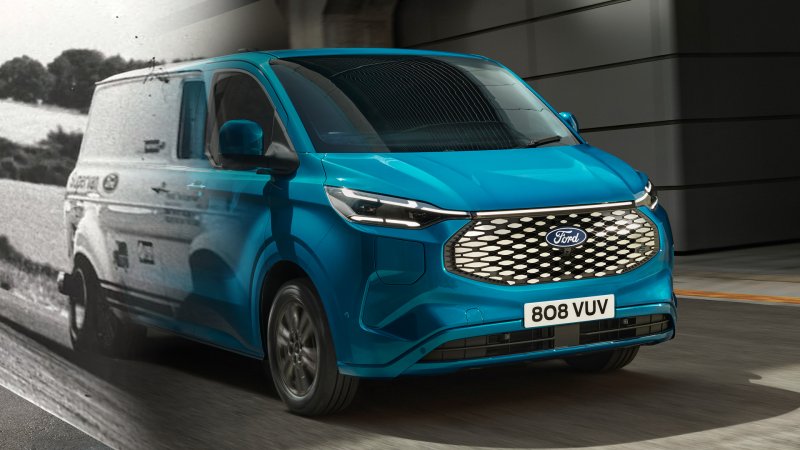 Ford E-Transit Supervan Hero