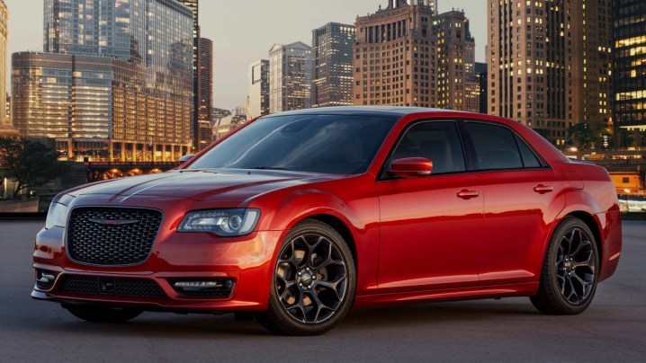 Chrysler 300 Won’t Die, But It'll Turn Into an EV in 2026: Report