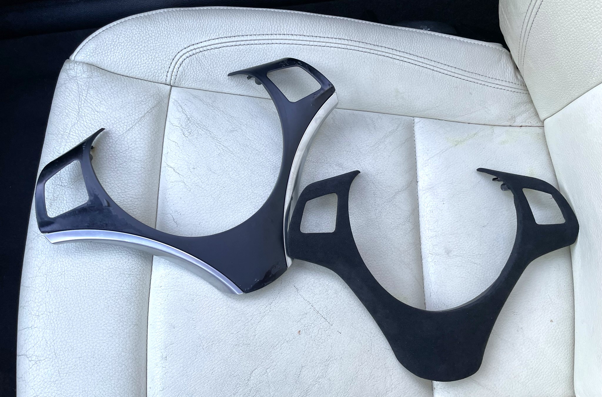 bmw 128i steering wheel trim piece