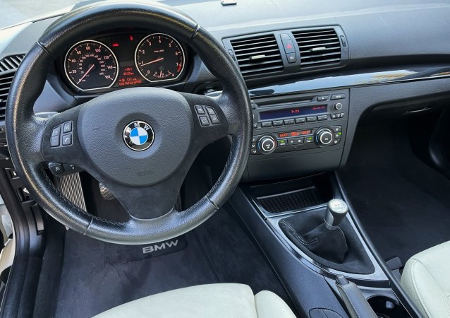 bmw 128i interior