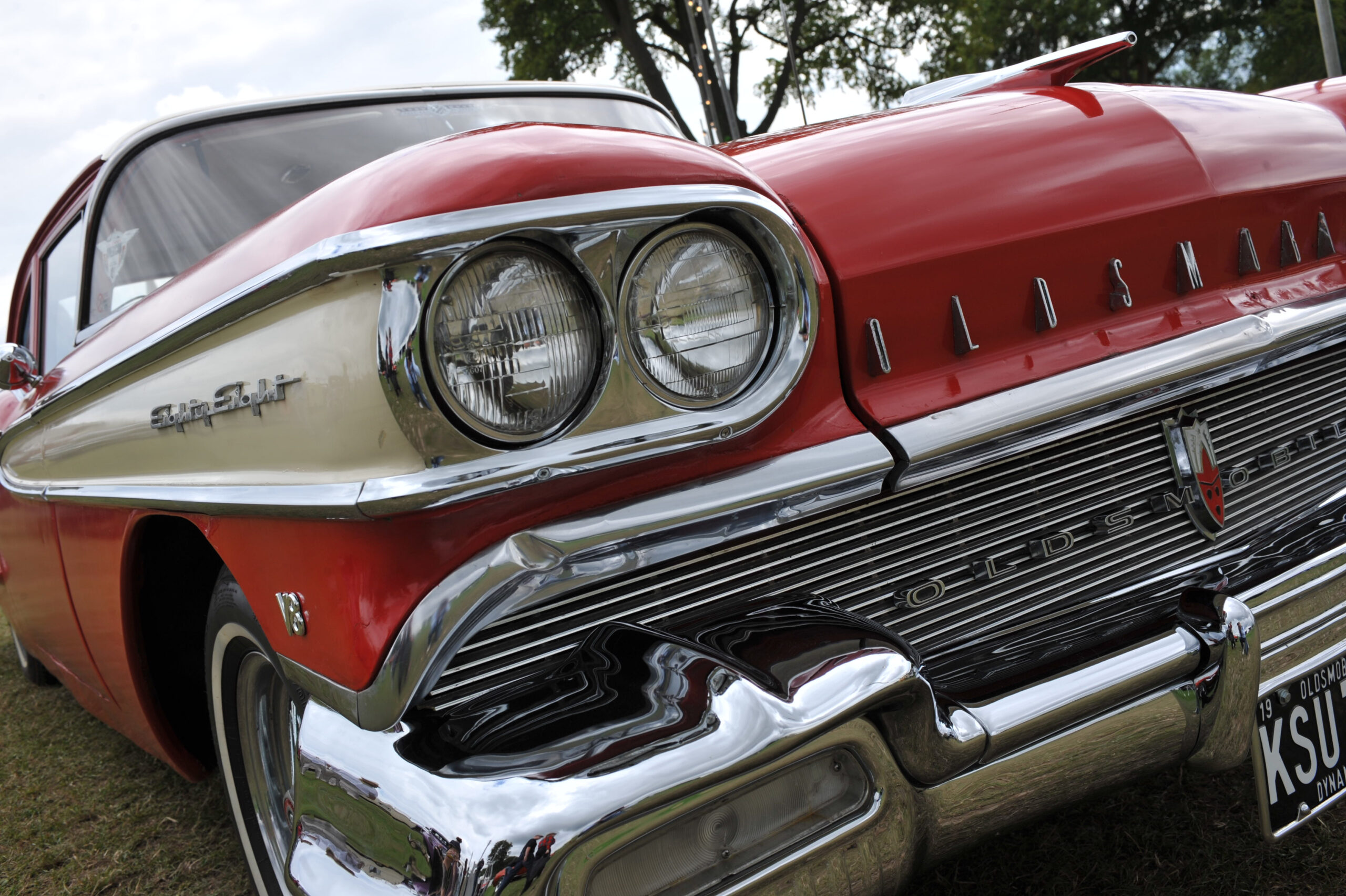 CHICHESTER, UNITED KINGDOM - AUGUST 13: 1958 Oldsmobile Super 88 Coupe at Vintage on August 13, 2010. (Photo by Kevin Nixon/Classic Rock Magazine/Future Publishing via Getty Images)