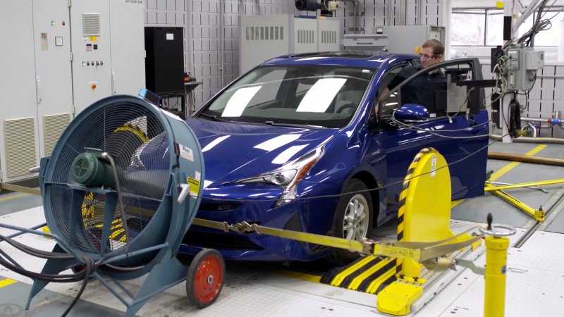 Toyota Prius dyno testing.