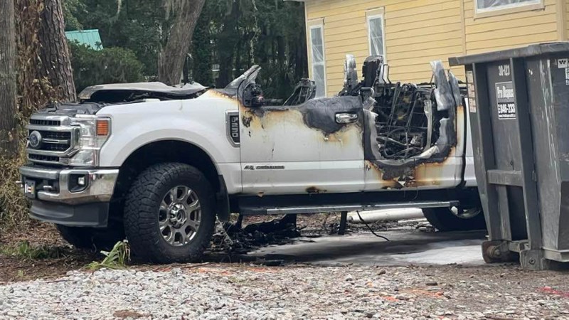 Ford F-250 Super Duty Burns to Crisp After Lightning Strike