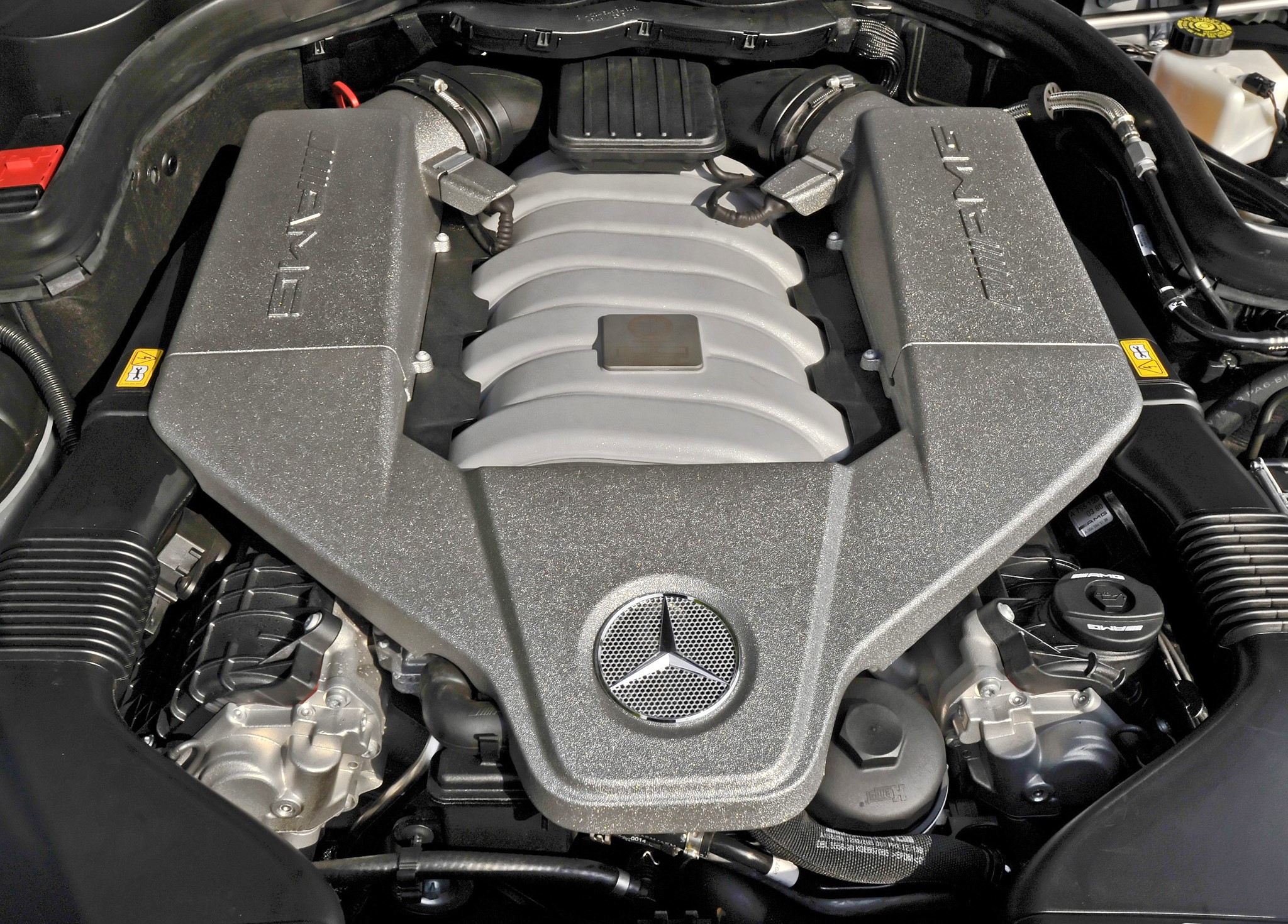 amg c 63 engine