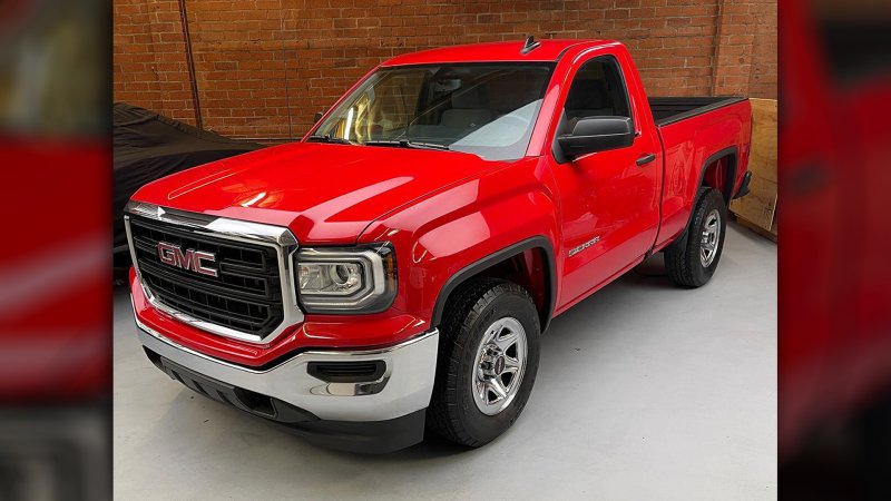 Absurd 2,500-HP GMC Sierra Sleeper Truck Hides a 10.3L V8 and Twin Turbos