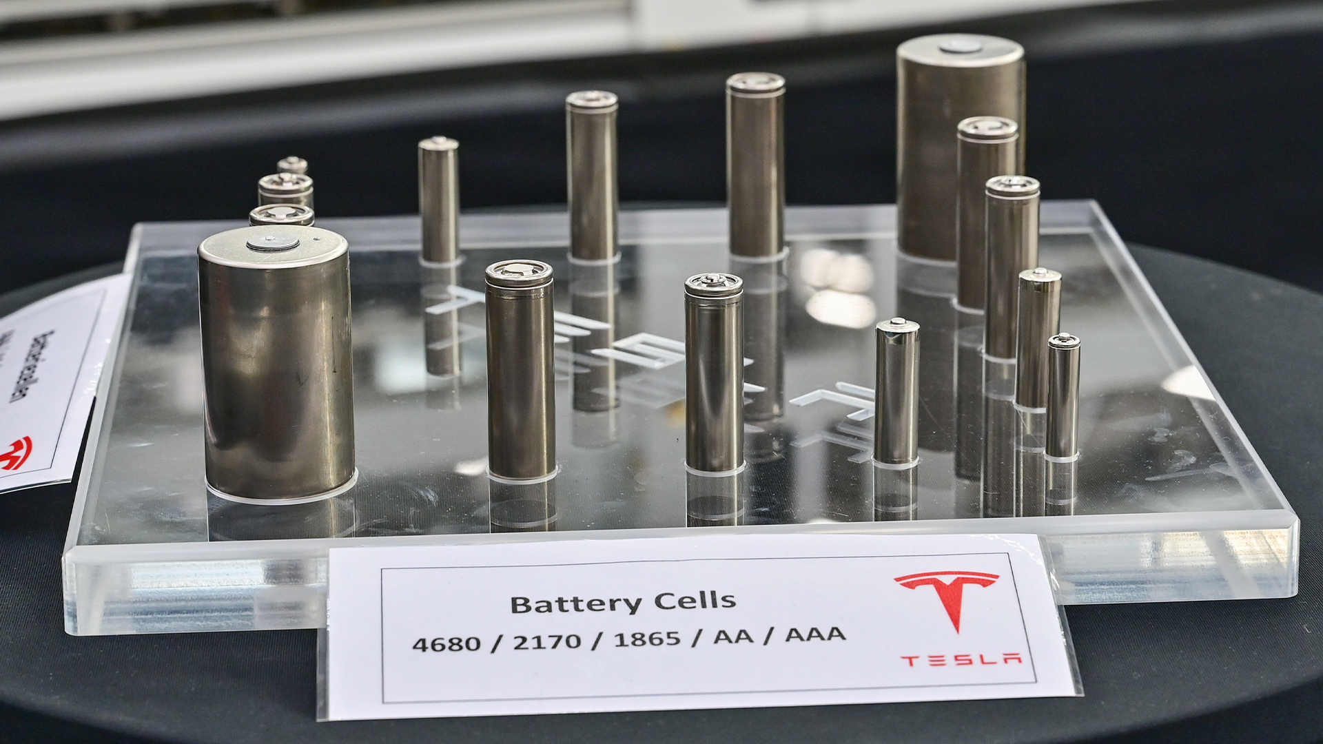 Tesla Battery Cell Comparison