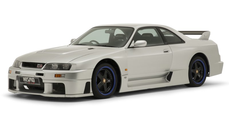 Here’s How the Legendary 1995 Nissan Skyline R33 GT-R LM Road Car Came To Be