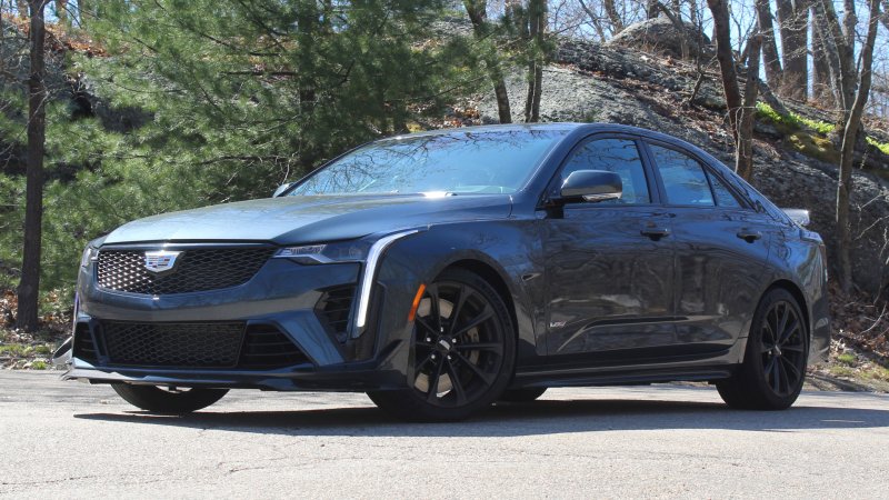 The 2022 Cadillac CT4-V Blackwing Finally Beats the Germans at Their Own Game