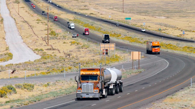 How California Is Seriously Cracking Down on Big Truck Emissions