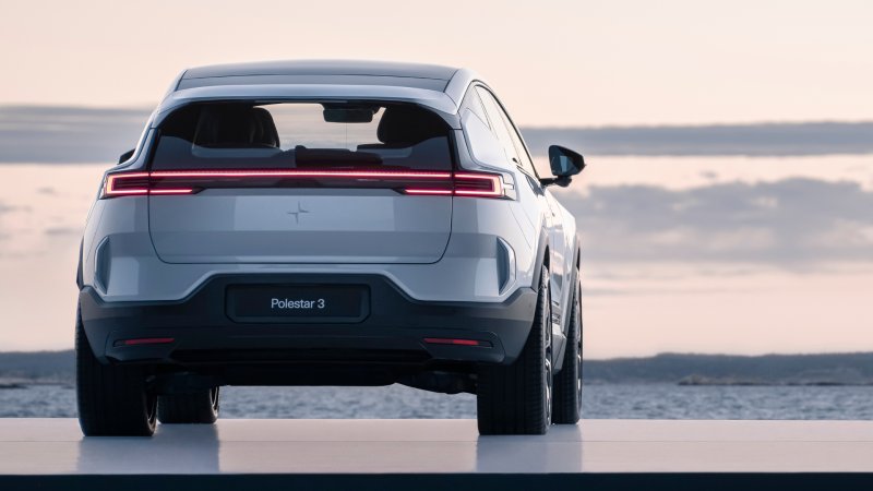 Polestar 3: An Electric SUV With up to 510 HP, Debuting October 12