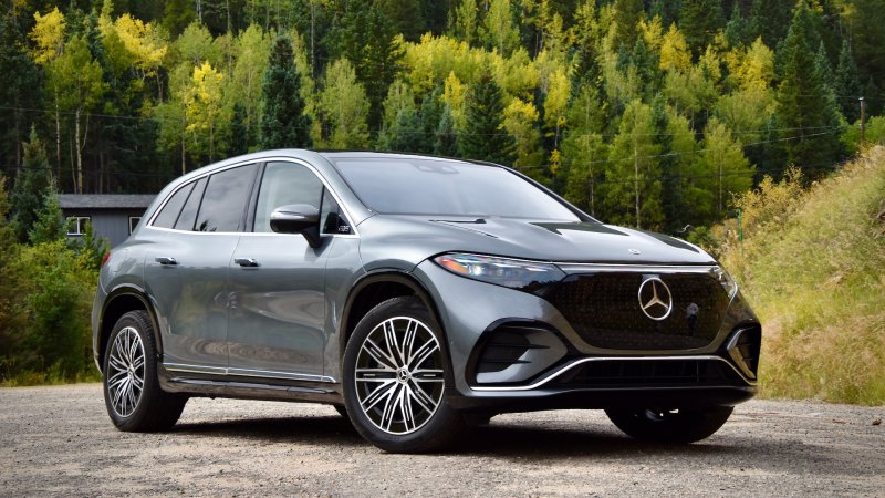 2023 Mercedes EQS SUV in the autumnal Rocky Mountains of Colorado