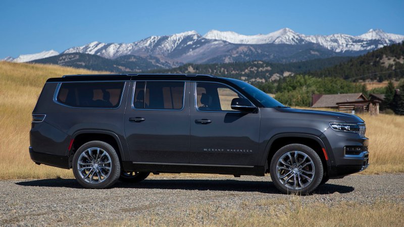 2023 Jeep Grand Wagoneer L First Drive Review: A Smoother Ride in the Eye of the New Hurricane I6