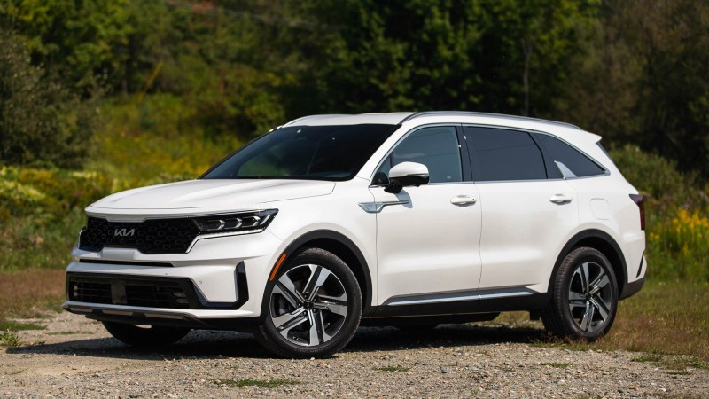 A Frozen 500-Mile Mad Dash Through Quebec Shows What The Kia Niro EV ...