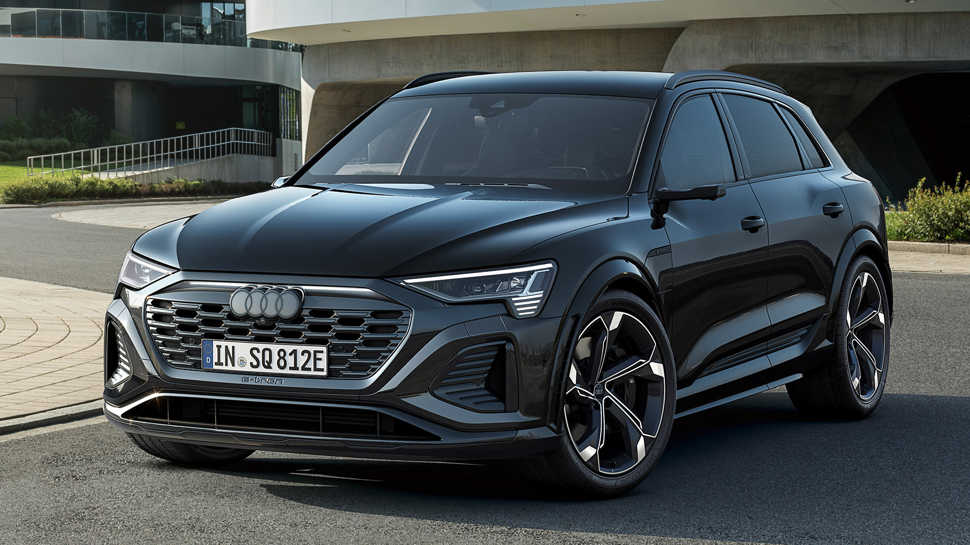 Audi E-Tron Q8 SQ8 Hero