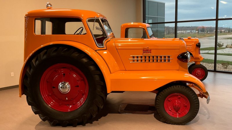 A Rare, Pioneering 1938 Car-Tractor Mashup Is For Sale