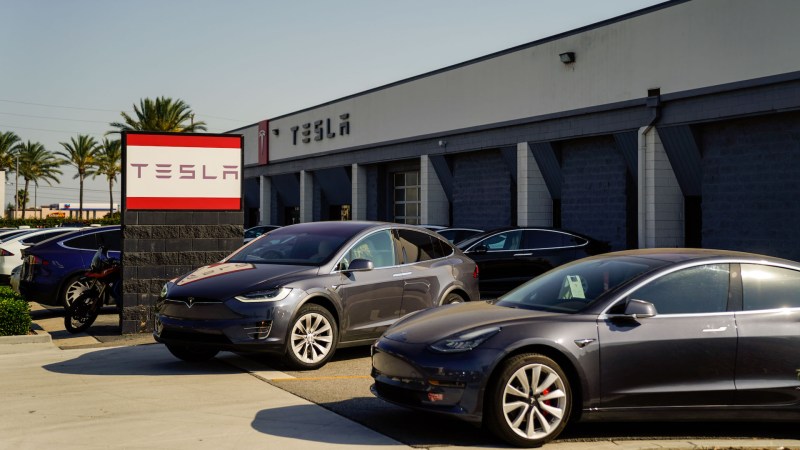 Tesla service center