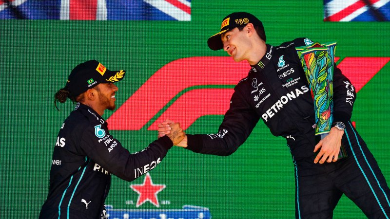 Fans Disagree on Whether Hamilton Earned British Driver of the Year Award