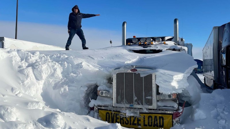 Blizzard Traps 70+ Semi Trucks Under Huge Drifts for Days in South Dakota