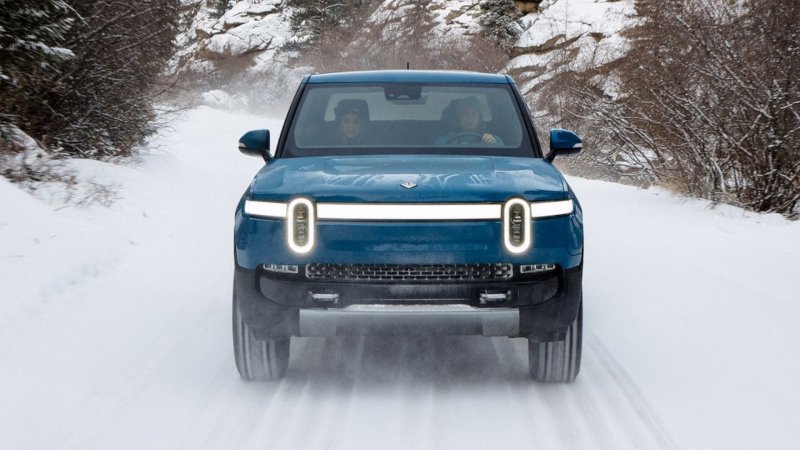 Rivian Adds Snow Mode in New OTA Winter Update