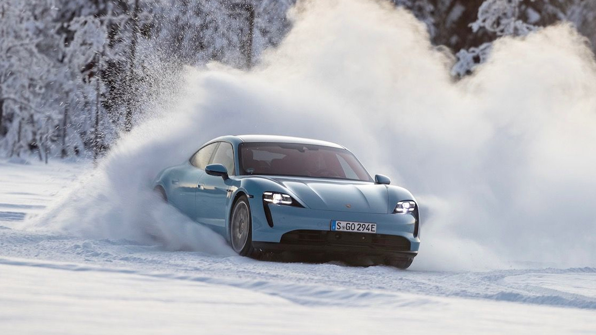 Porsche Taycan Snow