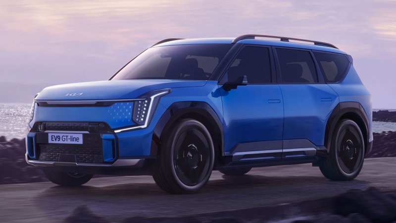 2024 Kia EV9 Electric SUV Will Have 300+ Miles of Range, Level 3 Self-Driving Tech