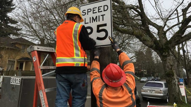 Seattle’s New 20-MPH Speed Limits Make Roads Much Safer: IIHS