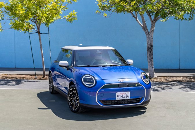 Here’s the 2025 Mini Cooper EV the Way Mini Wants You To See It