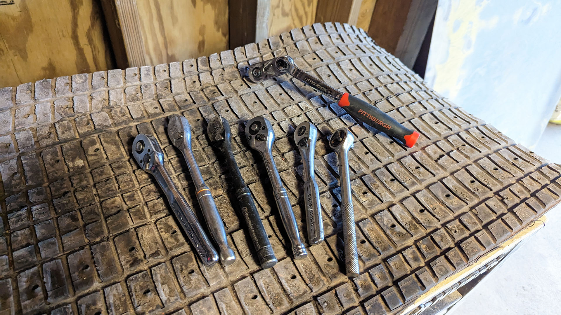 Various ratchets for mechanics