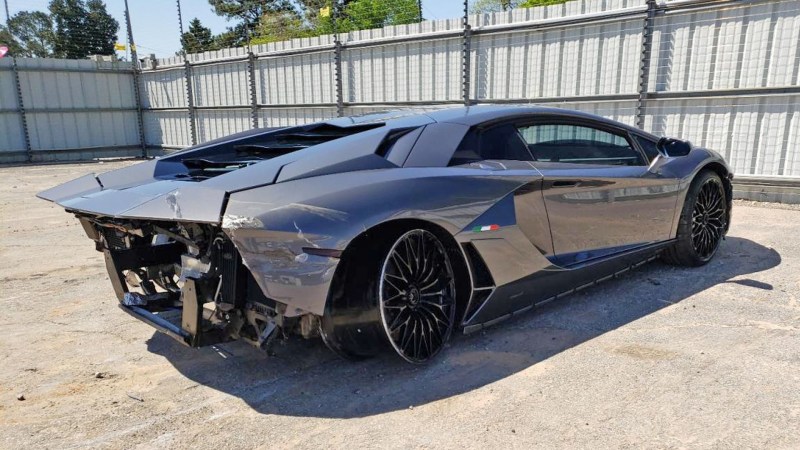 Totaled 2022 Lamborghini Aventador Ultimae Pops Up on Copart With Just 1,064 Miles