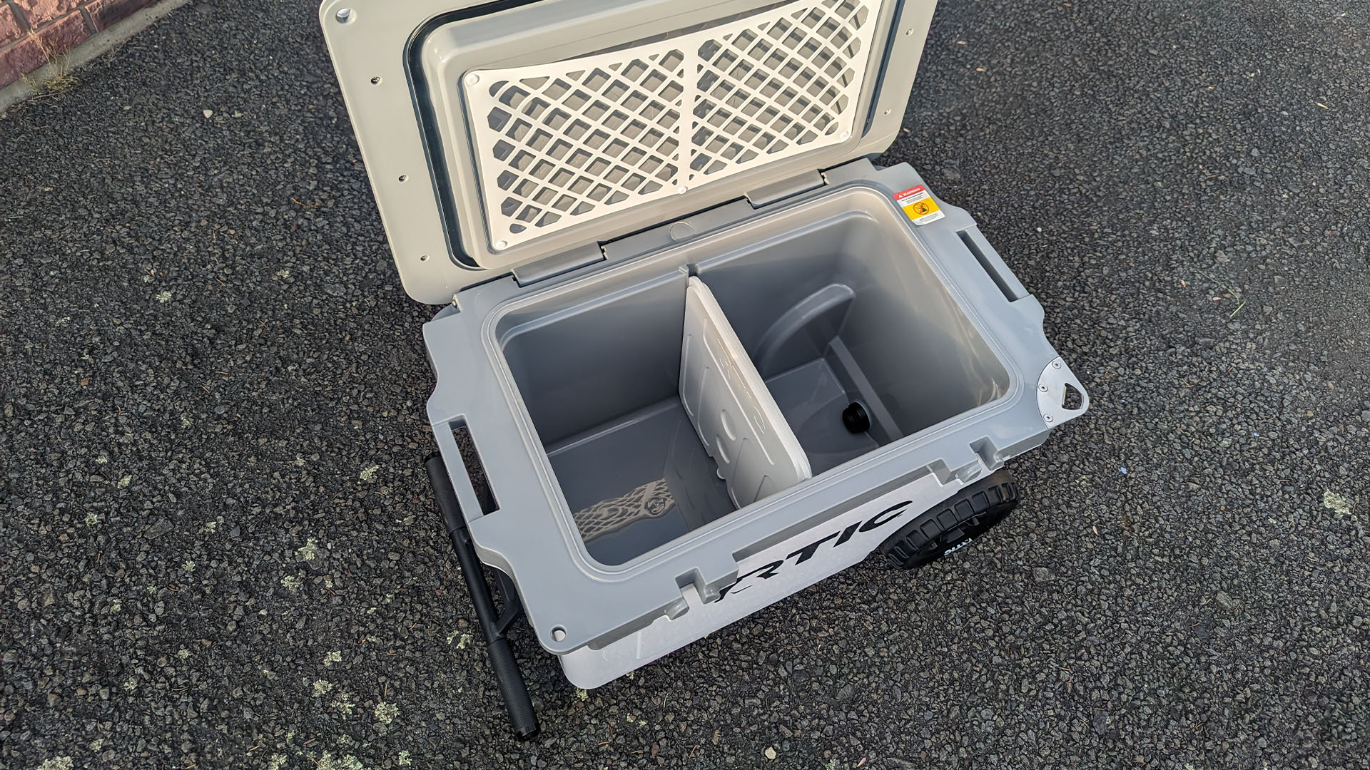 RTIC 52-Quart Ultra Lite Wheeled Cooler Review