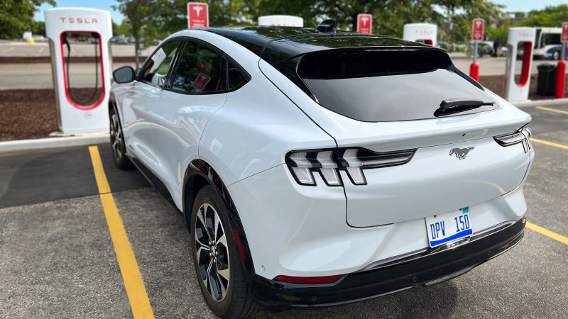 Tesla Charger Mustang Mach E