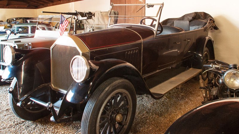 Florida Car Museum Evicted by State College With Only Few Weeks’ Notice