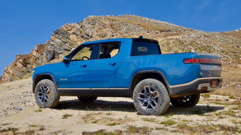 2022 Rivian R1T