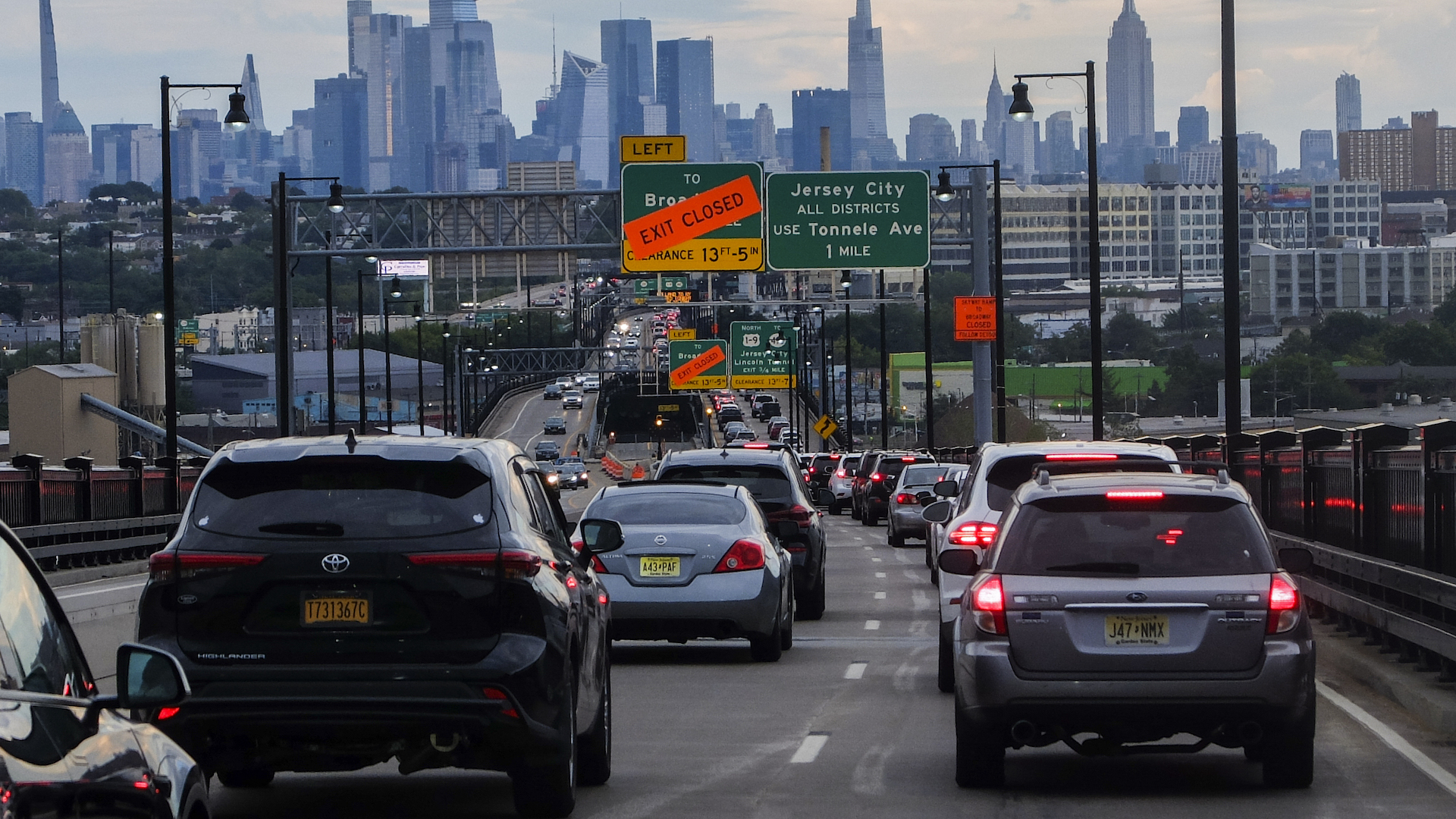 Some NJ Drivers Wrongly Charged Truck Tolls As NYC Congestion Pricing Looms